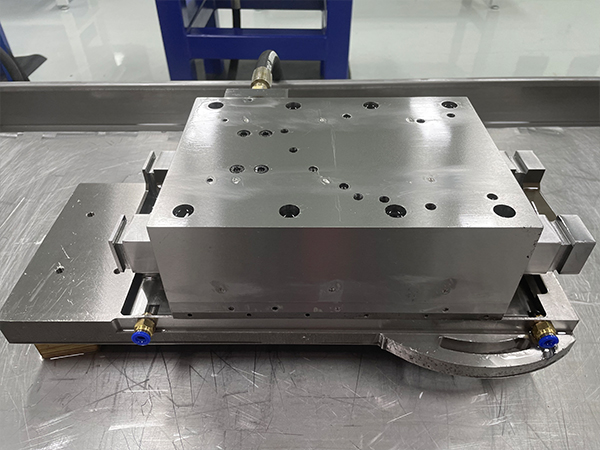 WBG-2518B